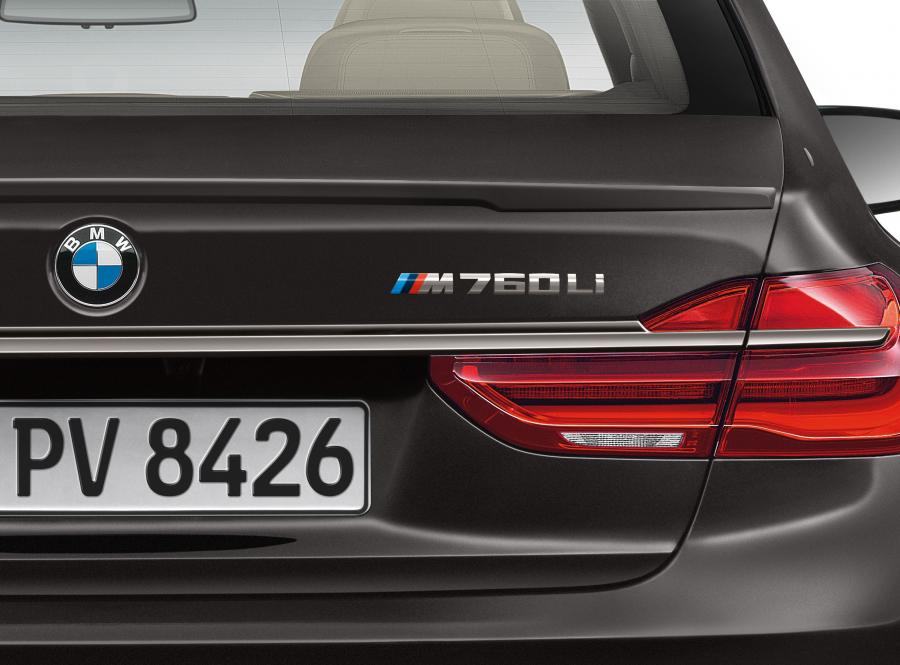 Детали экстерьера BMW M760Li xDrive (G12) 2016 года  (WW) (фото 10 из 25)